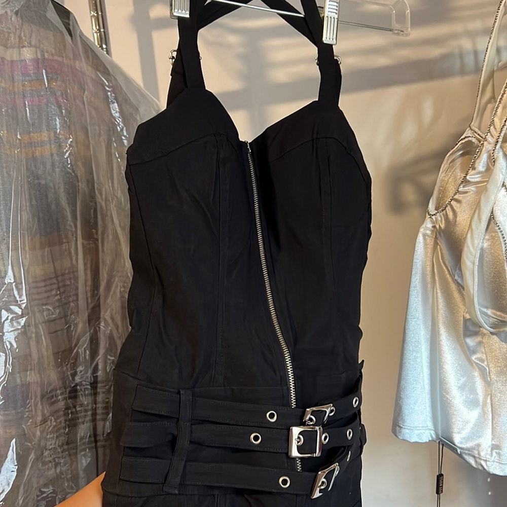 Stunning Jumpsuit. Super stretchy ✨